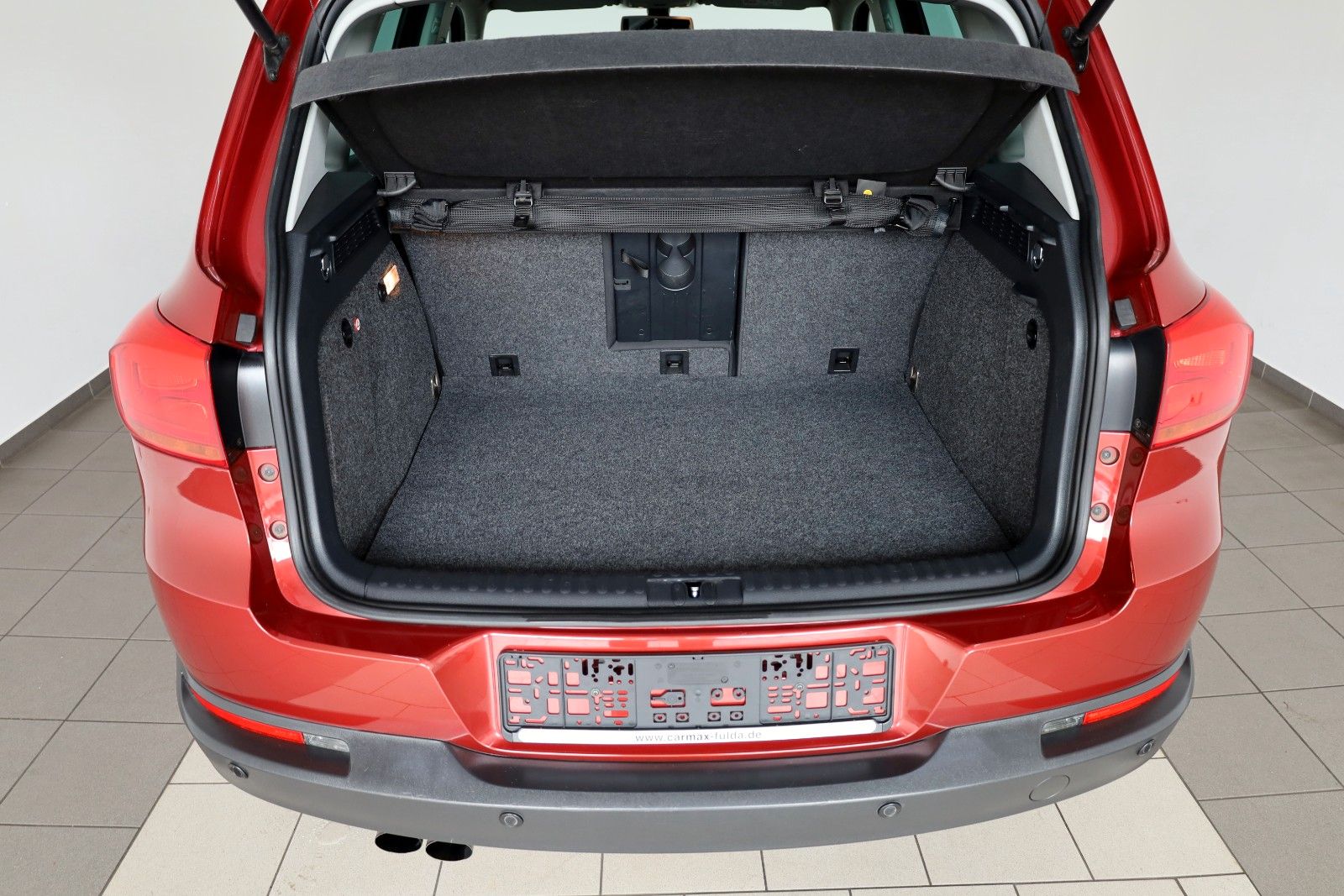 Fahrzeugabbildung Volkswagen Tiguan Sport&Style Alcantara,Navi,Xenon,Kamera
