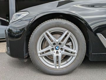 BMW 520 - 12