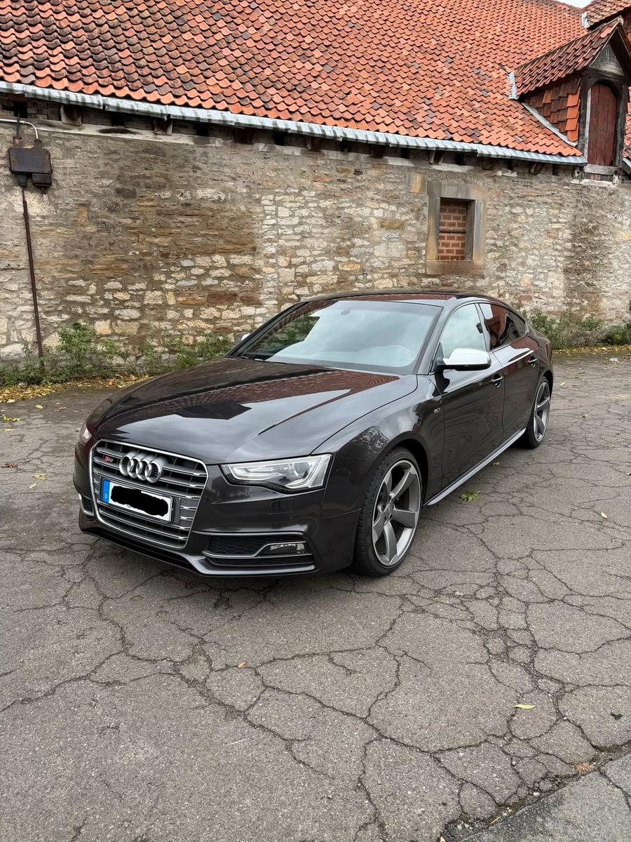 Audi S5