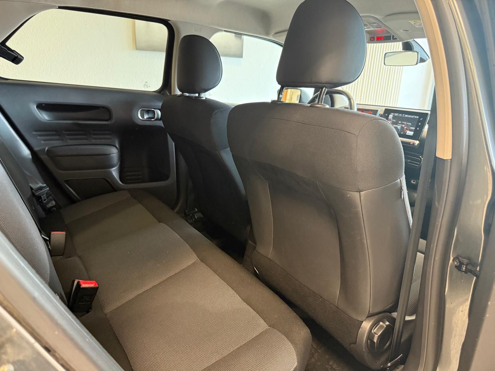 Fahrzeugabbildung Citroën C4 Cactus Shine/ KAMERA/NAVI/8.FACH BEREIFT