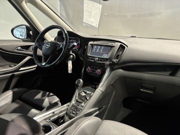 Fotografie des Opel Zafira 1.6 D Innovation AHK Navi RFK Leder