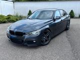 BMW 330d m pachet , 258 ps - BMW 330 aus 2013 mit Diesel-Antrieb: Limousine