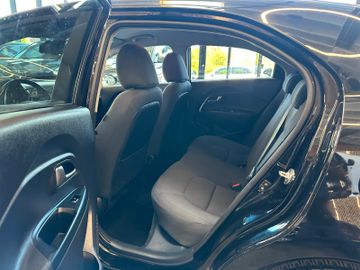 MYAUTOCENTER – Gebraucht- und Jahreswagen mit Werkstattservice in Pfaffenhofen Kia Rio Dream Team *Navi*Klima*Sitzh*Lenkradhz*