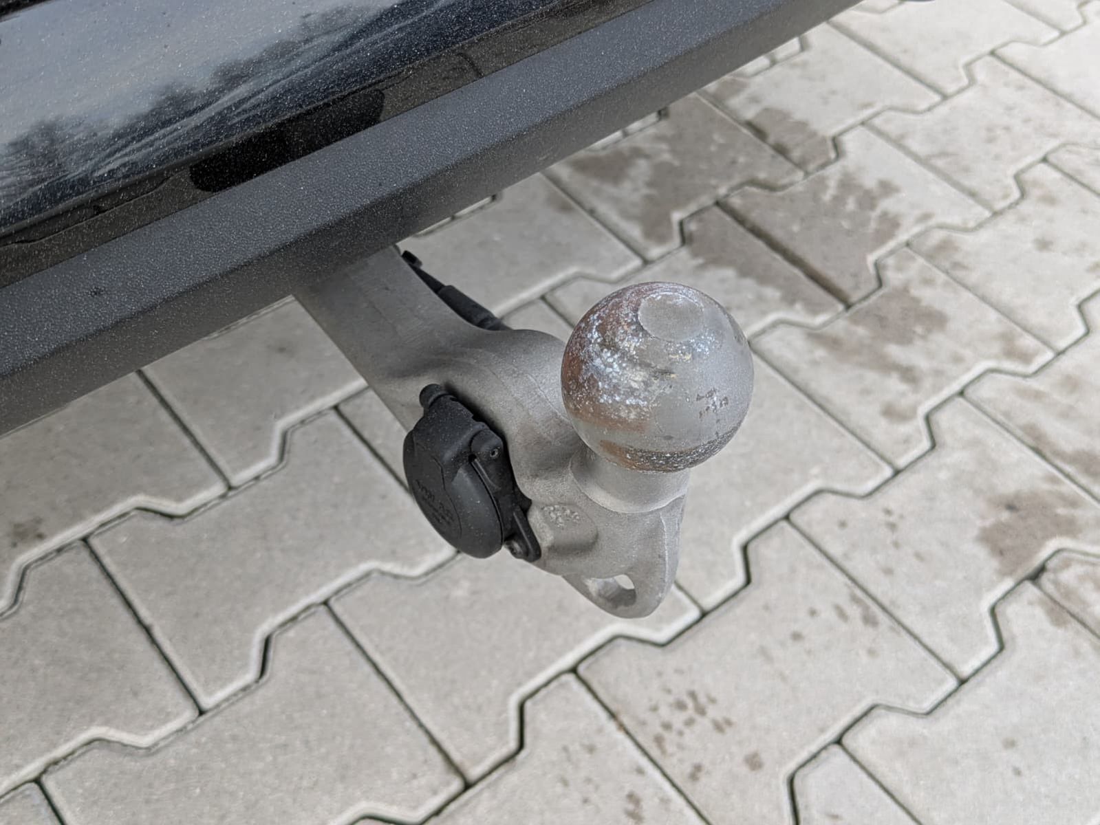 Fahrzeugabbildung Volkswagen Tayron 2.0 TDI 4M R-Line BLACK*7Si*MATRIX*PANO