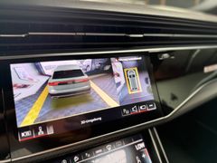 AUDI SQ8 4.0TFSI QUATTRO/COMP.PLUS/S.BELÜ/PANO/PANO