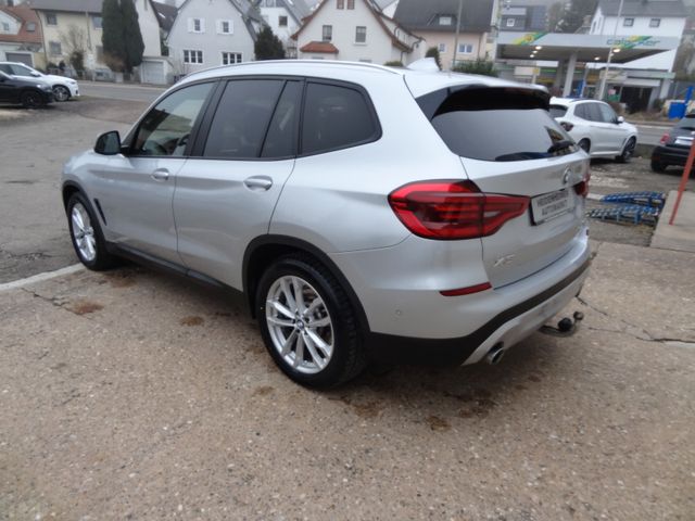 Fahrzeugabbildung BMW X3 xDrive 30d/2.Hd/Virtual/Leder/Navi/AHK/69TKM/