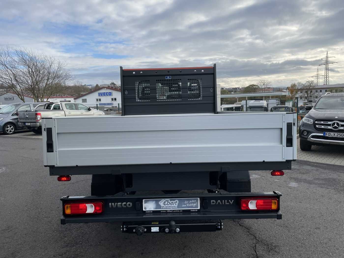 Fahrzeugabbildung Iveco Daily 35S14 Pritsche *AHK*Klima*