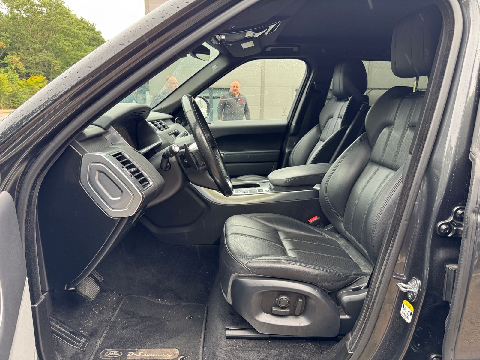 Fahrzeugabbildung Land Rover Range Rover Sport SDV6 SE AHK STNDHZ XEN NAV SHZ
