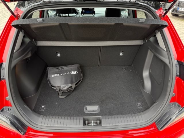 Fahrzeugabbildung Hyundai KONA Trend Elektro 2WD +KLIMA+DAB+NAVI+CARPLAY+U