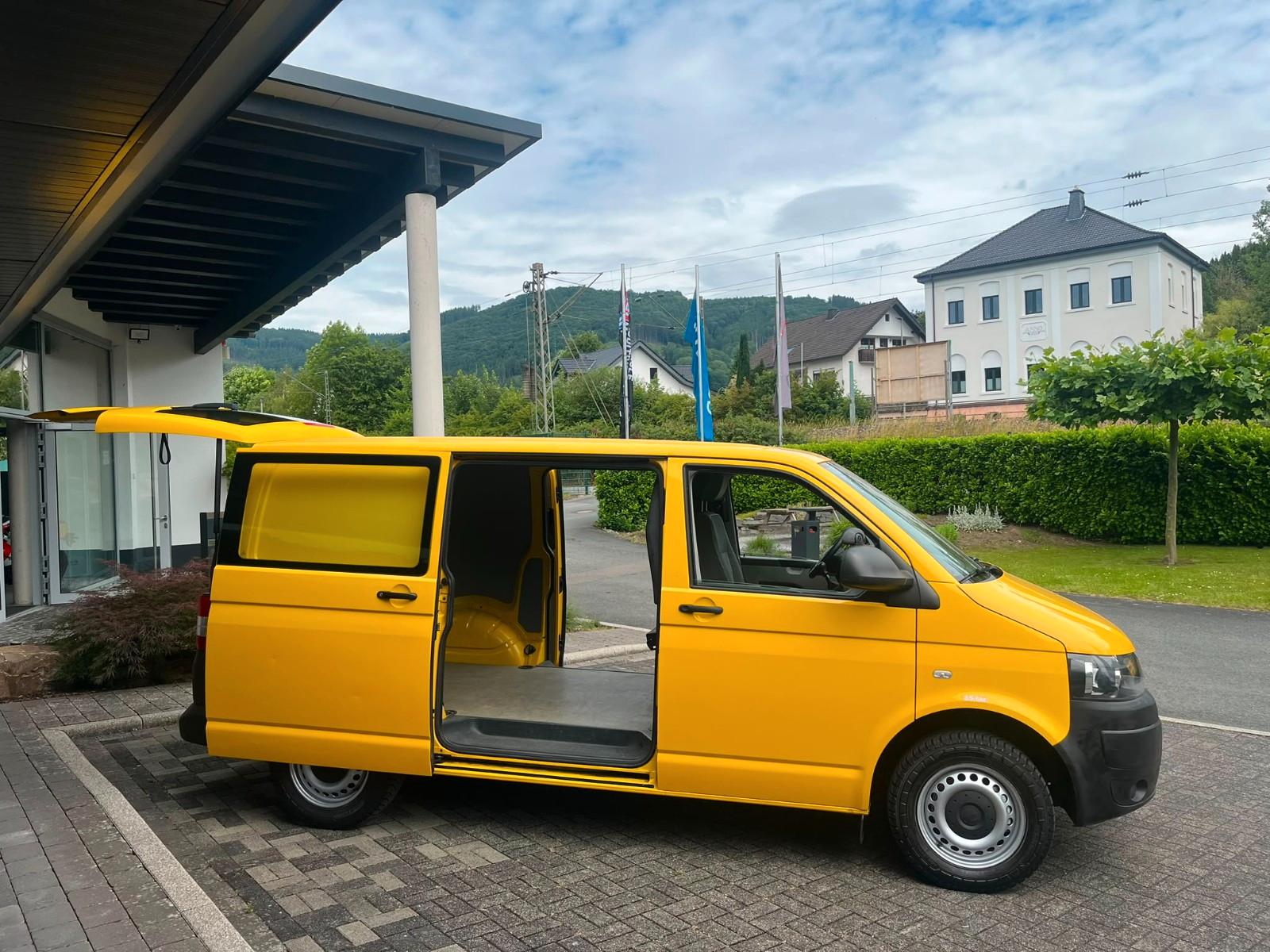 Volkswagen T5 Transporter 2.0 TDI / 1.Hand / große Auswahl
