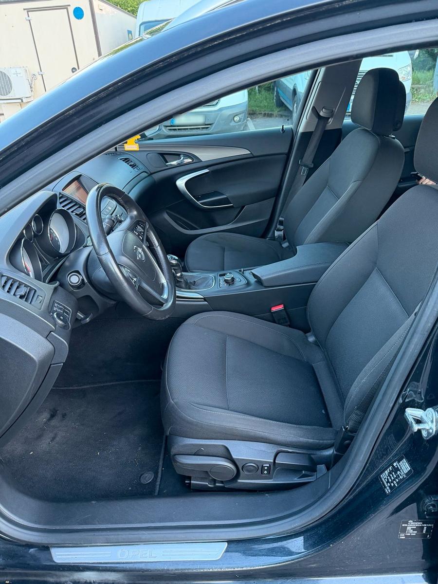 Opel Insignia 2010 — photo 6