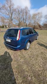 Ford Focus 1,6 Ti-VCT Titanium  - Ford Focus aus 2008: Kombi