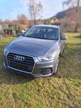 Audi Q3 1.4 TFSI Leder* Kamera* - Audi Q3 bis 15.000 Euro