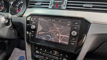 Volkswagen Passat 2.0 TDI Elegance ACC+KAM+MATRIX+AHK