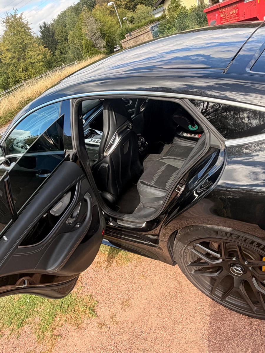 Mercedes-Benz AMG GT 63 S 4MATIC+ Autom. Standard