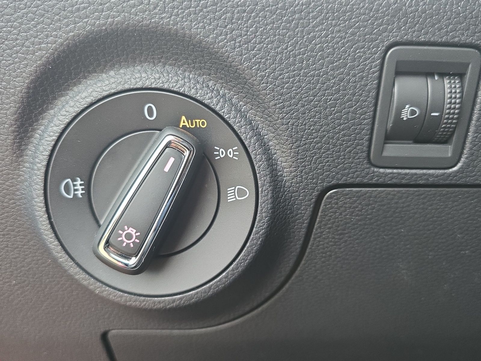 Fahrzeugabbildung SEAT Ibiza Style 1.0 TSI KAMERA KLIMA