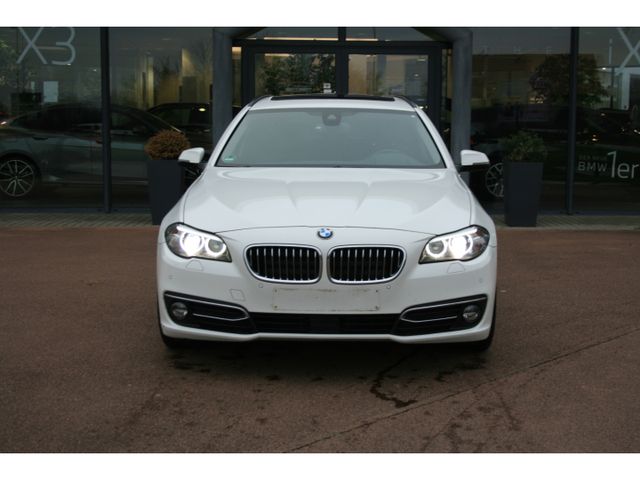 BMW 530 d Touring DPF HUD Luftfederung StandHZG     