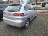 Seat Ibiza  1,4 Benzin   TÜV Neu - Seat Ibiza aus 2004: 1.4