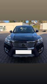 Toyota RAV 4 2,2-l-D-4D 4x4 Travel Automatik Travel - Toyota RAV 4 Travel