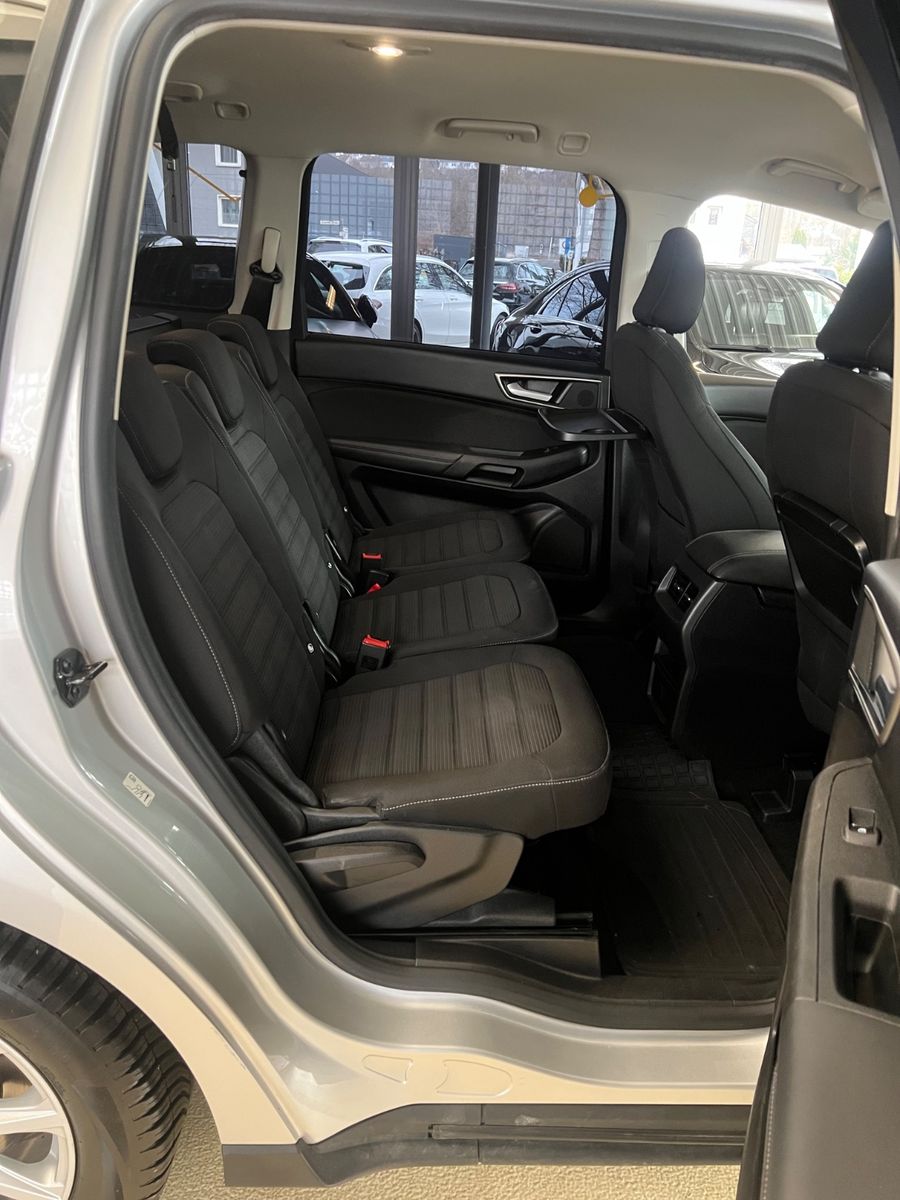 Fahrzeugabbildung Ford Galaxy 2.0 TDCI * 7.SITZER *NAVI*