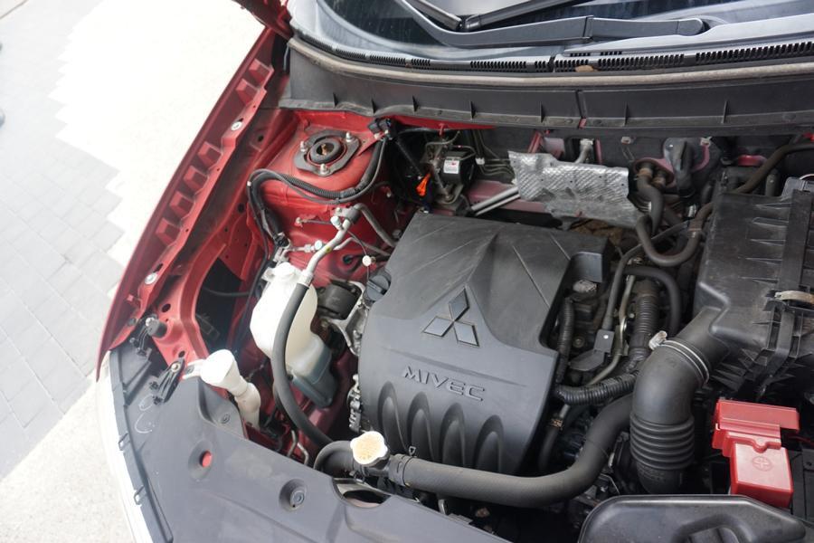 Mitsubishi ASX 2012 — photo 19