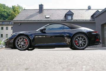 Porsche 992.2 S Cabrio*Sportab.,Chrono,ACC,BOSE,14-Wege*