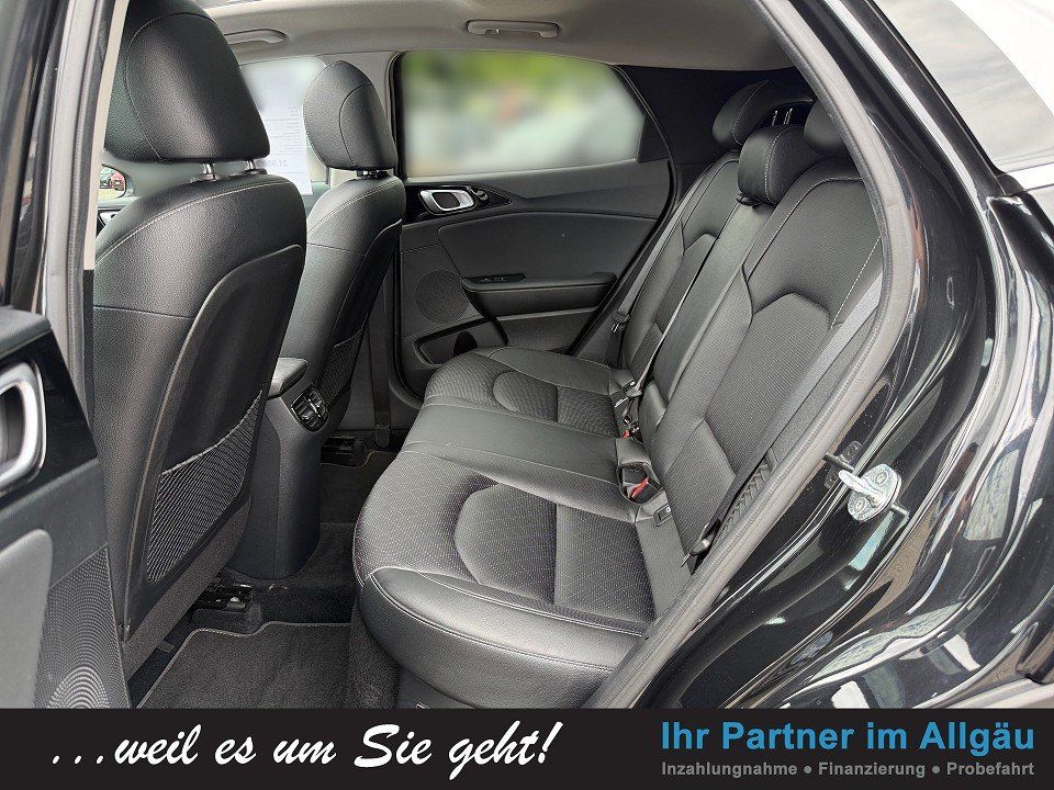 Fahrzeugabbildung Kia XCEED PHEV 1.6 PLATINUM AHK GARANTIE29 PANO VOLL
