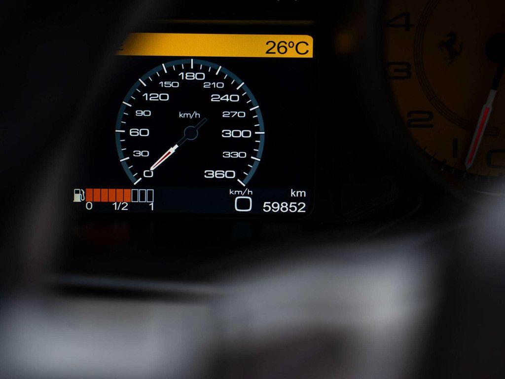 FERRARI 458 SPIDER 4.5I V8 - 571 ch