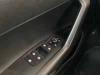 Volkswagen Polo 1.0 TSI Life Move+Navi+Car Play+Light Assis