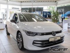 Volkswagen Golf  1.5 eTSI 85 kW Energy PV € 6000,00