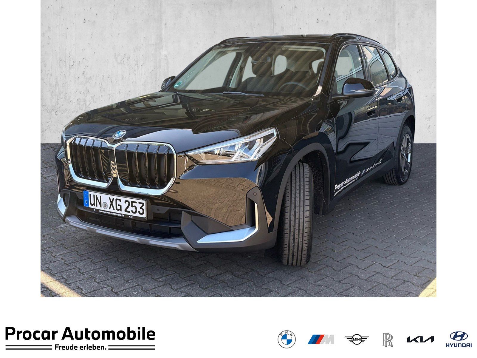 BMW X1 sDrive18d Navi+DAB+Alarm+SHZ+PA+RFK+M Dachrel