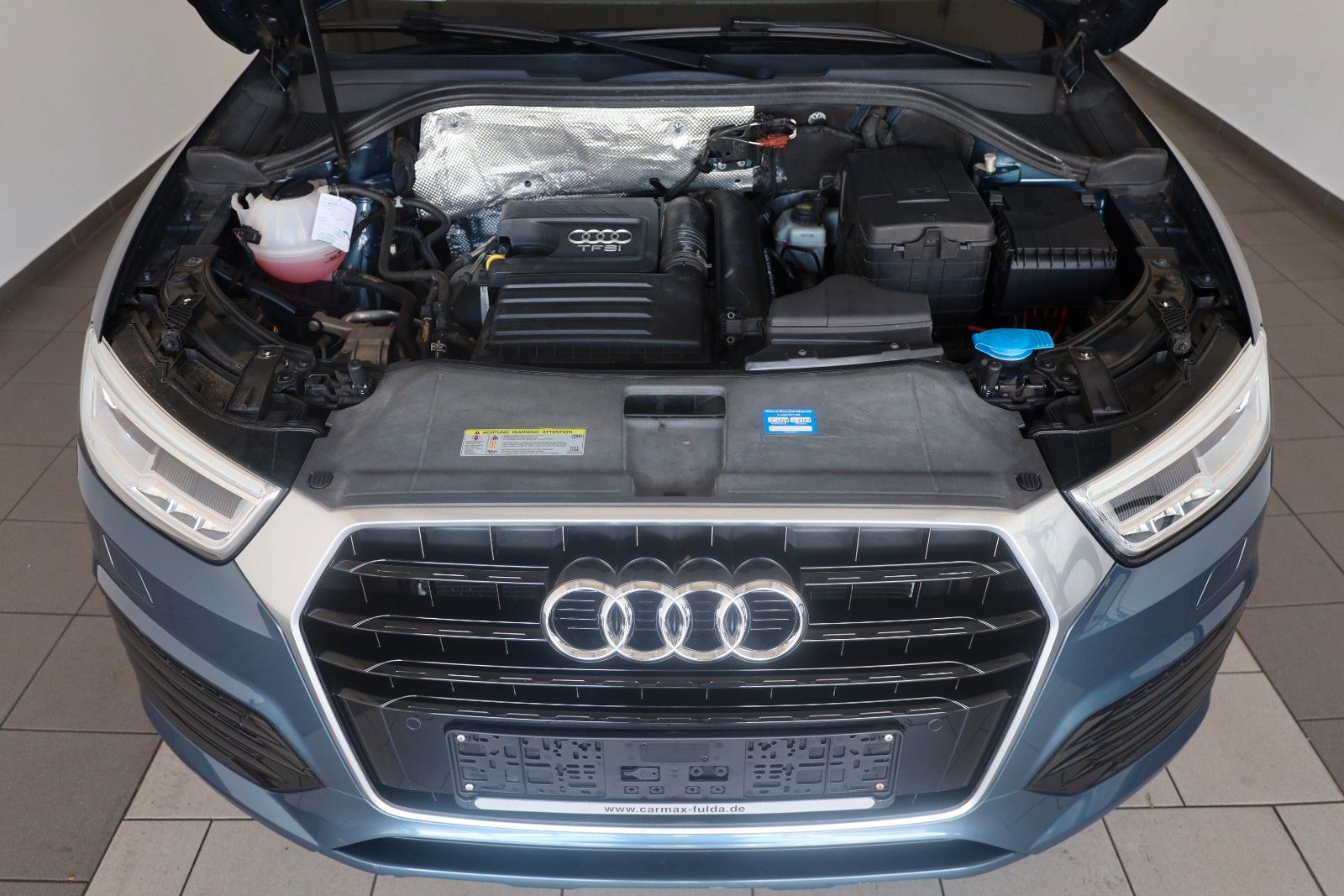 Fahrzeugabbildung Audi Q3 S Line, Navi,LED,Keyless,PDC,SH,AHK SR+WR