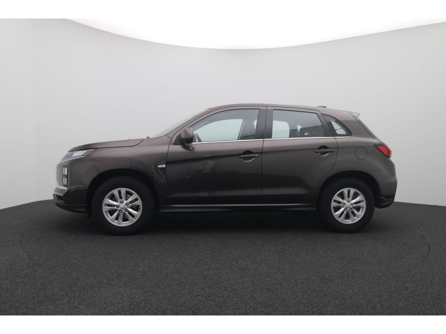 Fahrzeugabbildung Mitsubishi ASX 2.0 Intro Edition 2WD SHZ Klimaautomatik