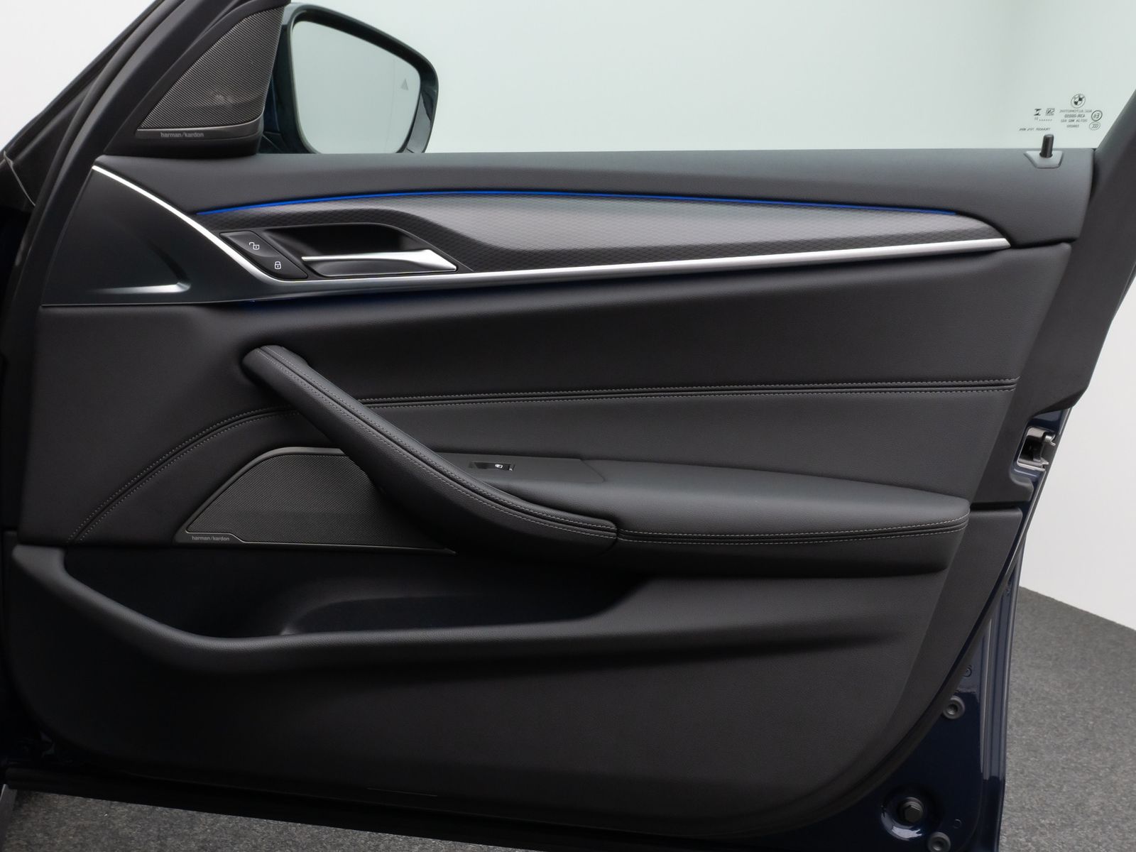 Fahrzeugabbildung BMW 520d M Sport Pro Kamera HUD DAB H/K 4xKlima 19"