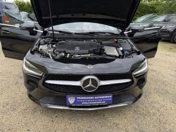 Mercedes CLA 220 Shooting Brake - 9