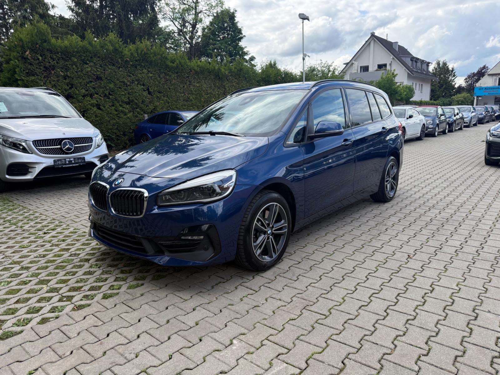 BMW 220 d XD Sport Line*Panorama*Head Up*HIFI*7Sitze