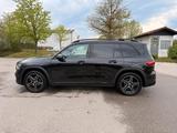 Mercedes-Benz GLB 200 4MATIC DCT - AMG - Multibeam - Mercedes-Benz GLB 200: 4matic