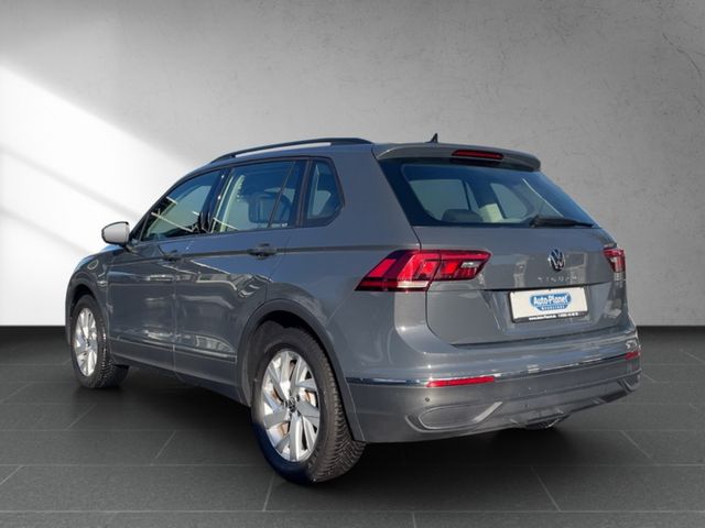 Volkswagen Tiguan 1.5 TSI Life NAVI ACC PDC SHZ LED ALU