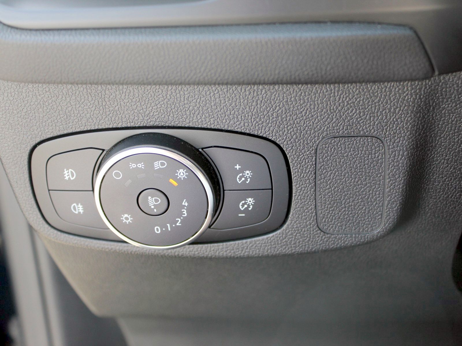 Fahrzeugabbildung Ford Focus ST-Line 1,0 EcoBoost Mild Hybrid