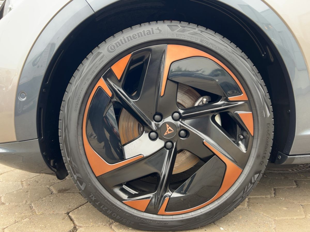 Cupra Tavascan - Bild 16