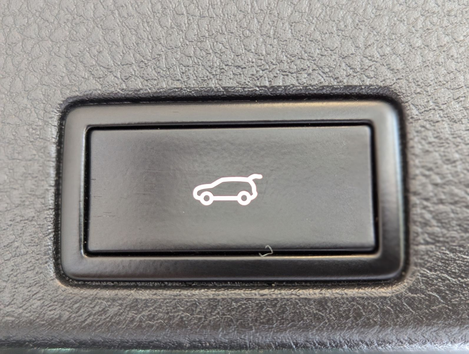 VW Touareg V6 TDI Pano Bi-Xen Memory DYNAUDIO StHz - Image 18
