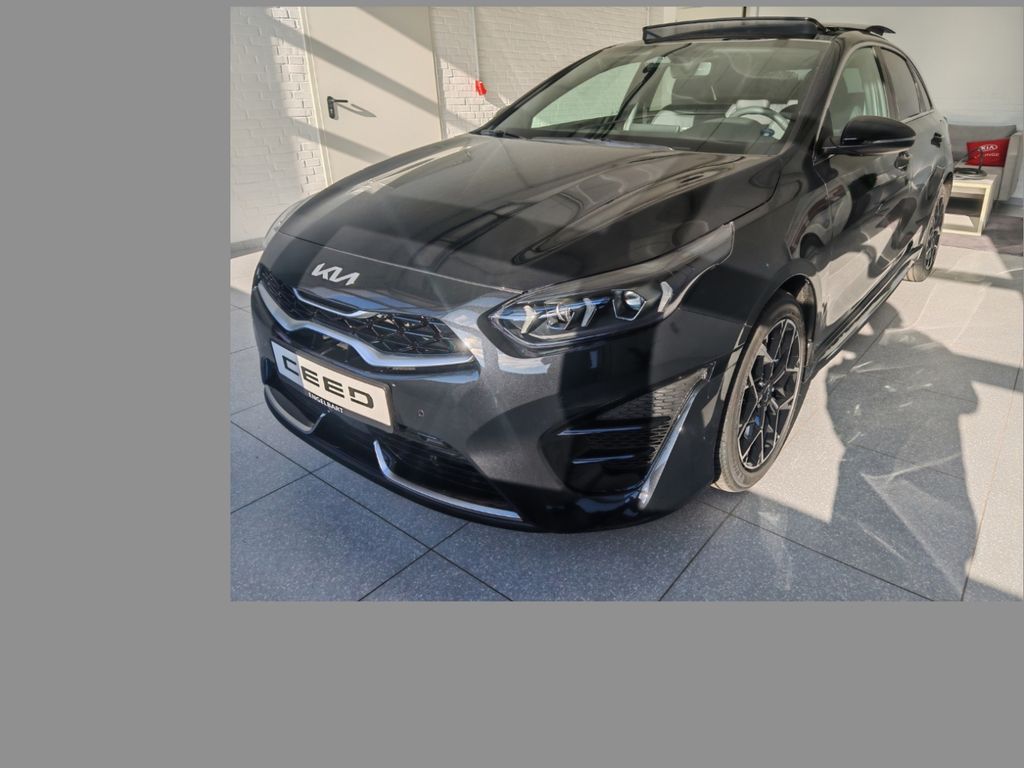 Kia cee'd / Ceed