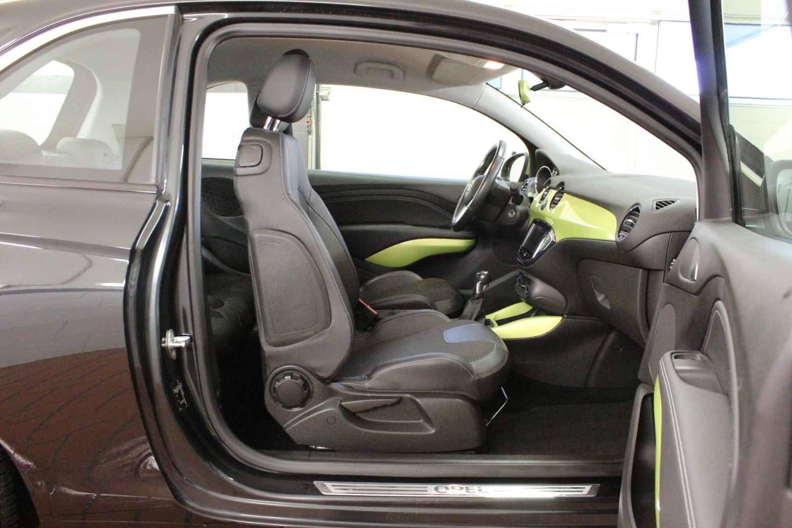 Fahrzeugabbildung Opel Adam JAM 1.2