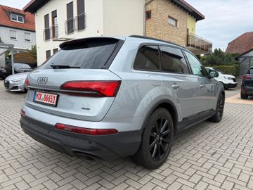 Audi Q7 - 6