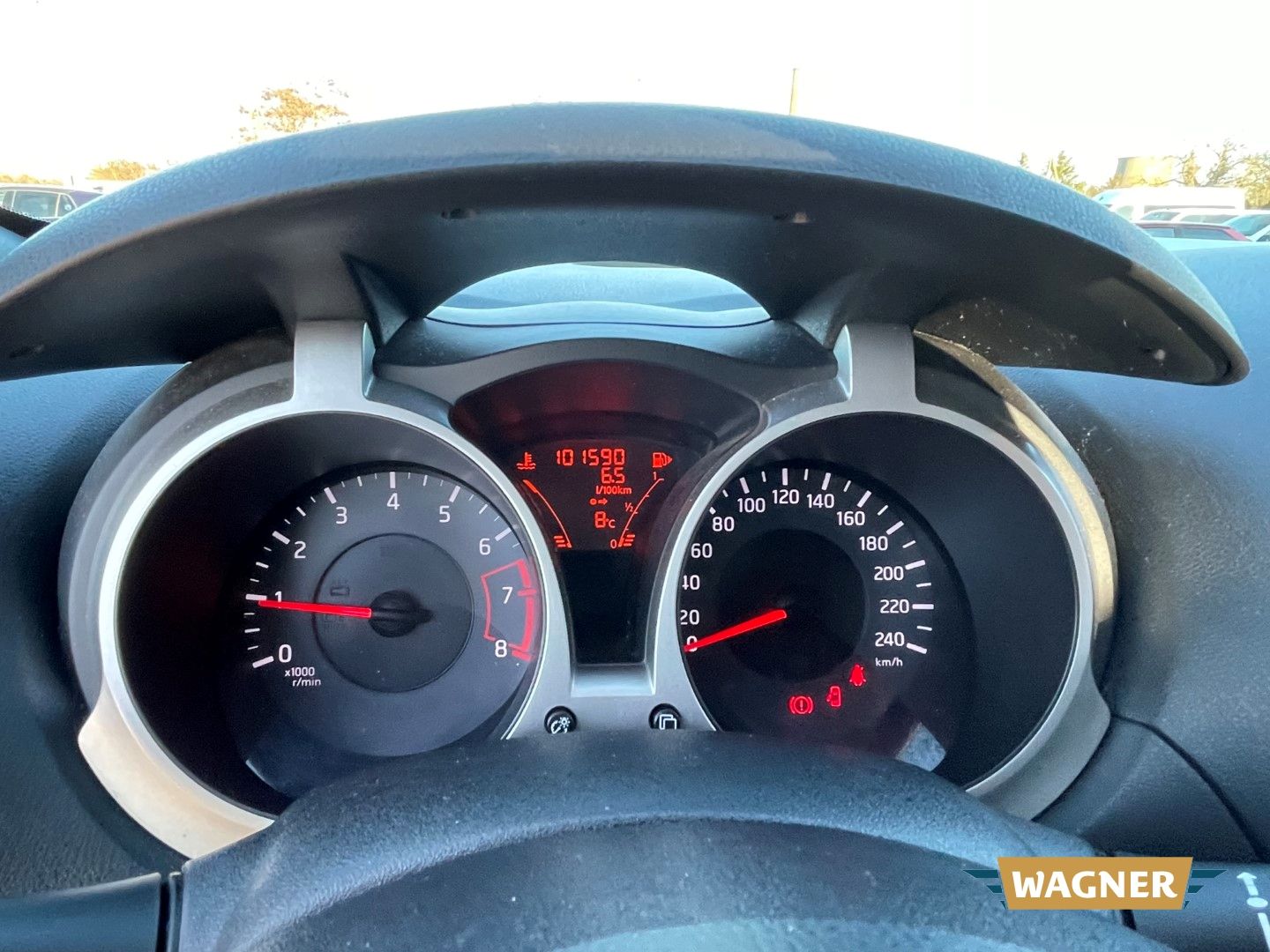 Fahrzeugabbildung Nissan Juke Acenta Rückfahrkamera leichter Frontschaden