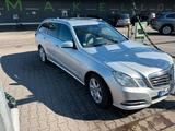 Mercedes-Benz Mercedes Benz E250 CDI T-Modell - Mercedes-Benz E 250 in Bremen