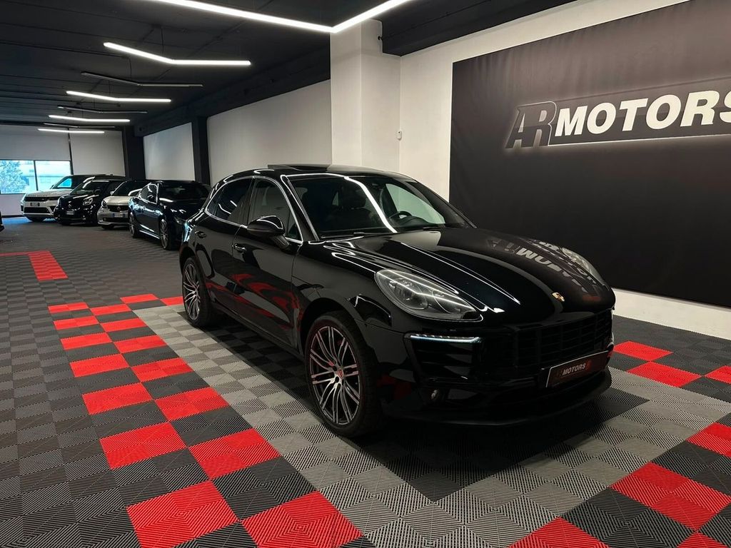 Image of Porsche Macan