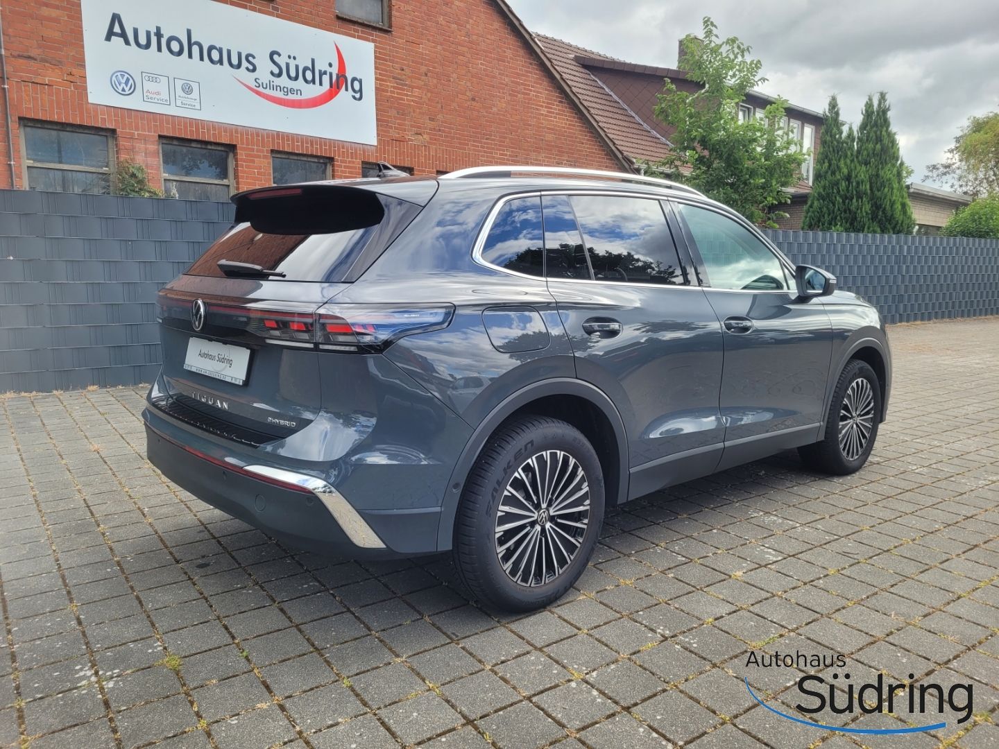 Tiguan Elegance 1,5 eHybrid AHK Navi 360 Kamera