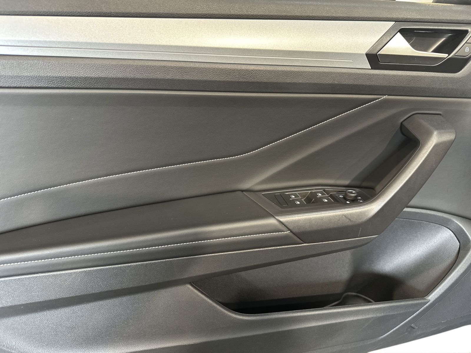 Volkswagen T-Roc - Bild 10