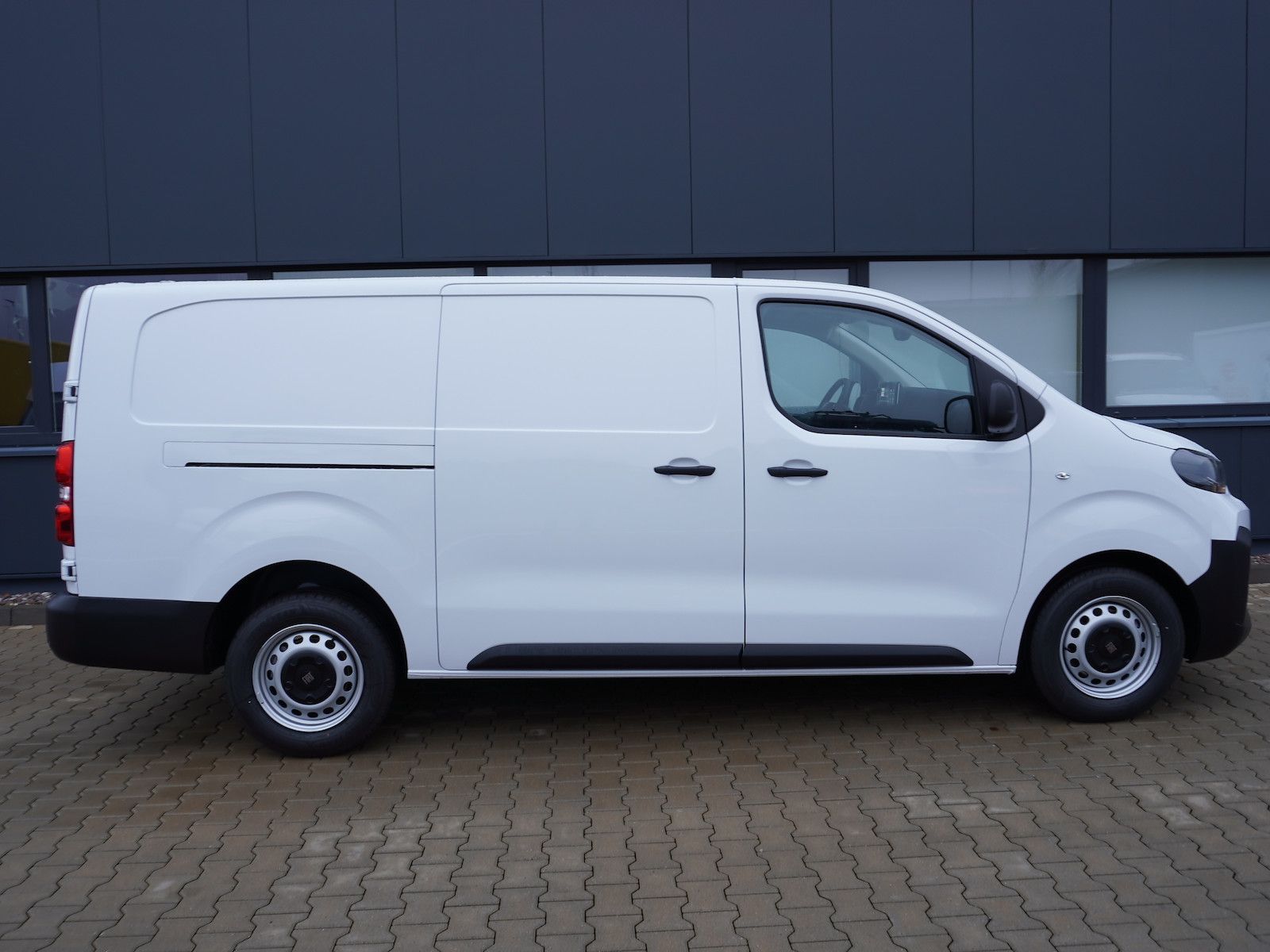 Fiat Scudo L3 120 / 10-Zoll-Radio + Kamera imagem 3